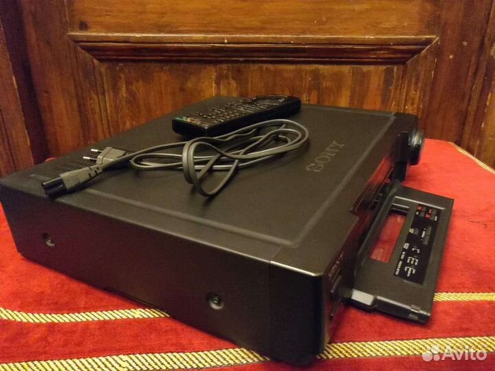 Видеомагнитофон sony slv-x711