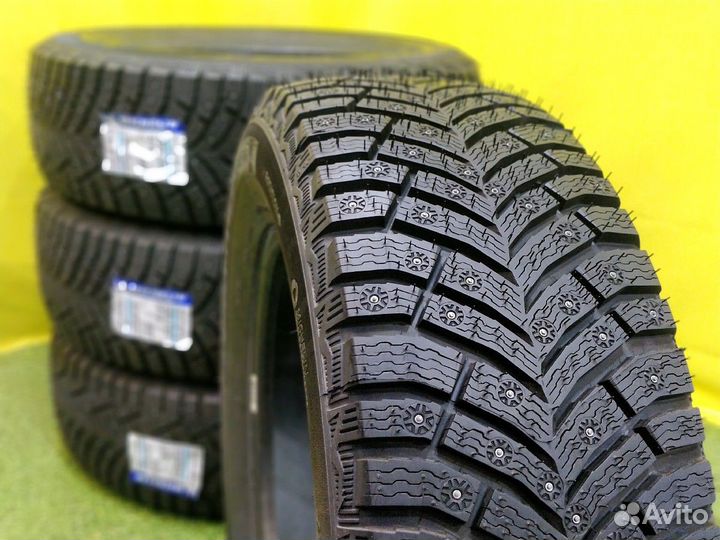 Michelin X-Ice North 4 205/65 R16