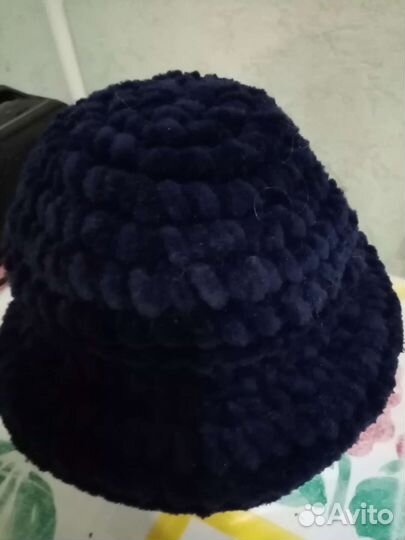 Шапки женские, разные