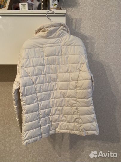 Курточка для девочки 140 gulliver