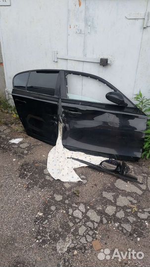 Двери правые BMW e87