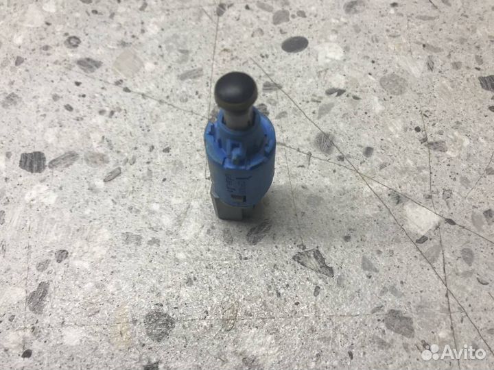 Датчик педали сцепления Renault Clio 3 2005-2012