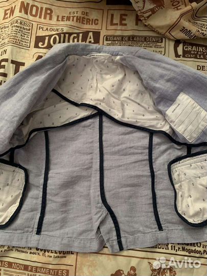 Пиджак детский 104 размер,рубашки,штаны,свитеры