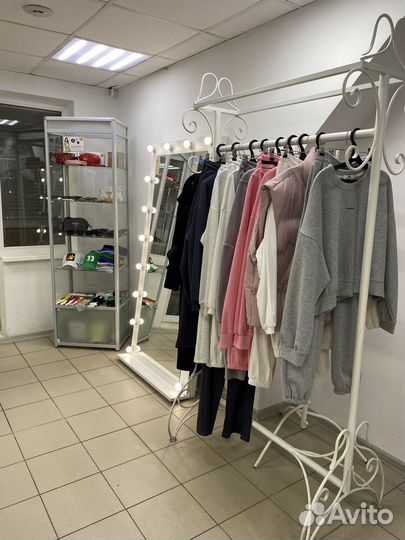 Шоурум женской одежды