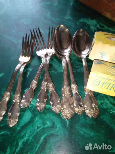 Ложки и вилки десертные