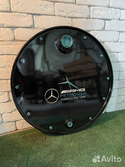 Кастомные часы Mercedes AMG