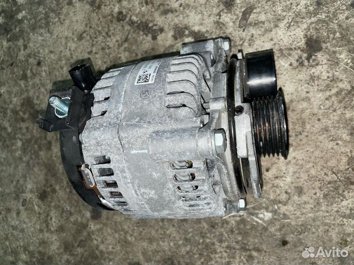 Генератор BMW 4 F32/F33/F36 2017 8645325