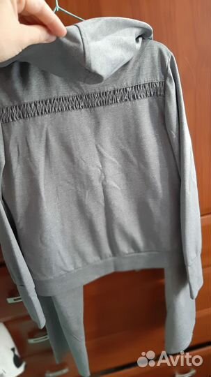 Спортивный костюм adidas