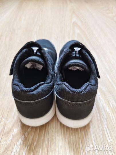 Кроссовки decathlon 31