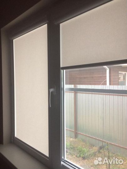 Рулонные кассетные шторы блекаут J7364-J03133