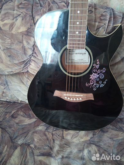 Акустическая гитара Caraya