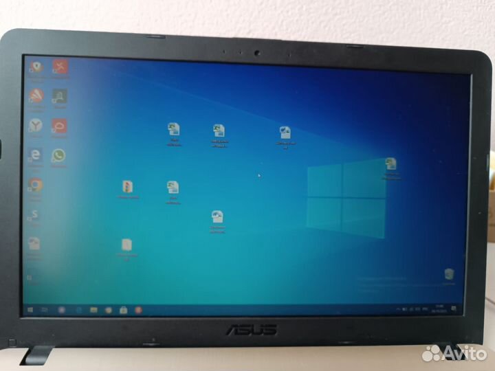 Ноутбук asus
