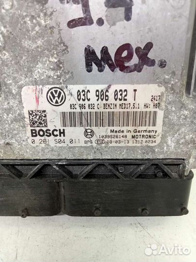 Блок управления двигателем VW Tiguan 03C906032T