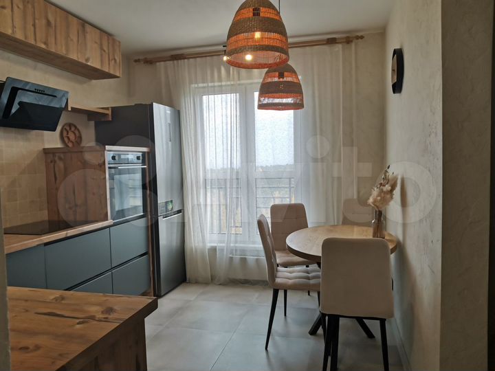 1-к. квартира, 40 м², 10/17 эт.