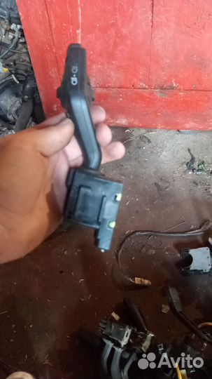 Переключатель поворотов Ford Focus 2