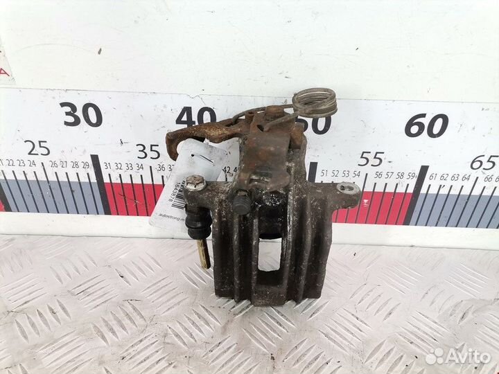 Суппорт задний левый для Volkswagen Passat 5