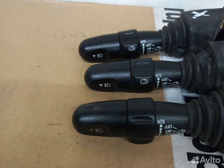 Правый подрулевой переключатель Лачетти Хэтчбек