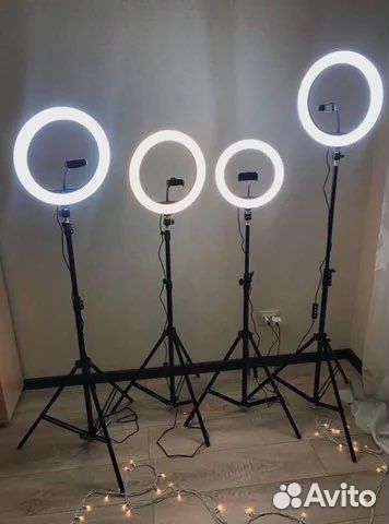 Кольцевые лампы разных диаметров