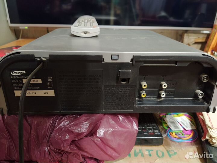 Видеомагнитофон Samsung svr244s