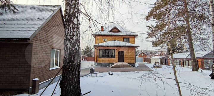 Дом 145 м² на участке 13,3 сот.