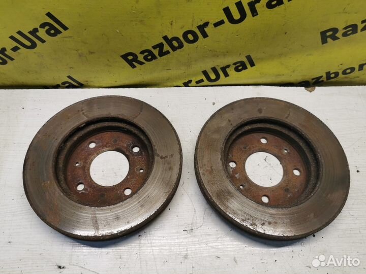 Диски тормозные передние пара Мицубиси Спейс Стар