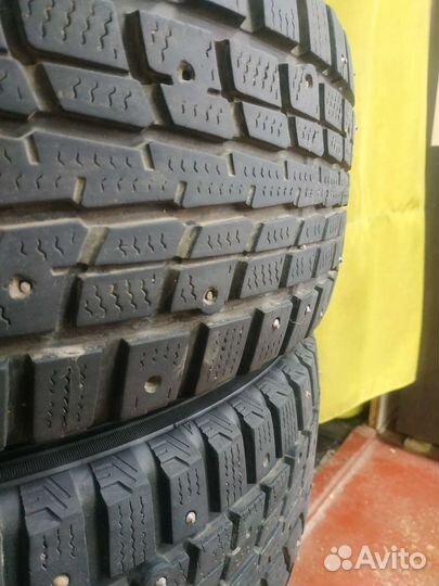 Dunlop SP Winter Ice 01 215/60 R17 96T