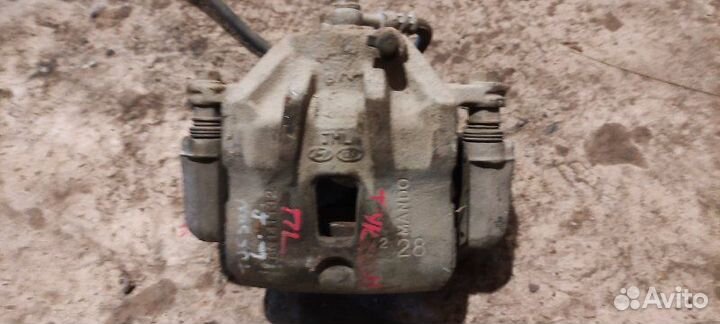 Суппорт Hyundai Tucson JM G4GC 2008 перед. лев. (б