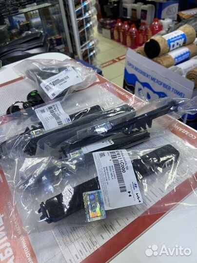 Крышка салонного фильтр Hyundai accent оригинал