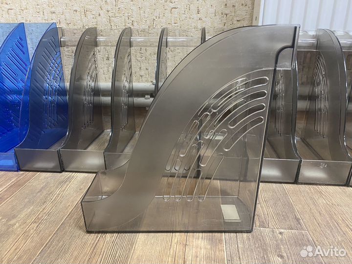 Вертикальные лотки для папок, органайзеры