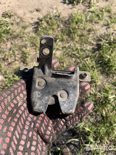 Замок багажника bmw e36