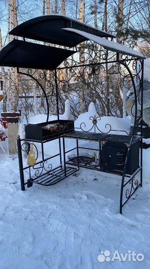 Беседка с мангалом