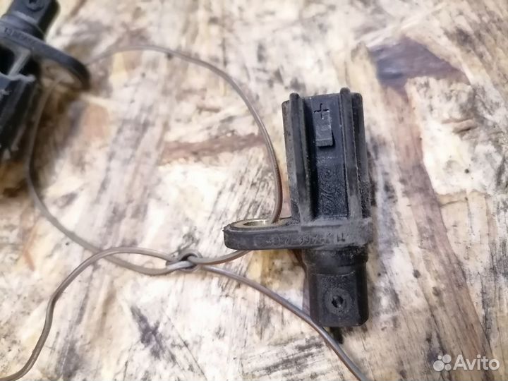 Датчик ABS задний Mazda 3 BK