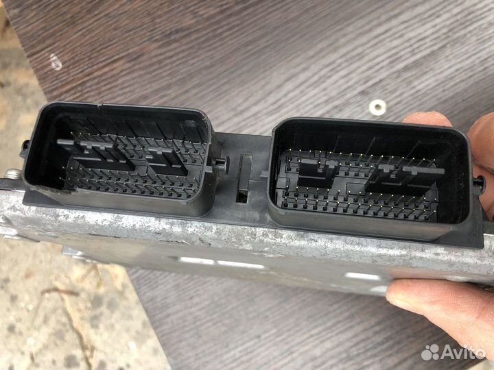 Блок управления двигатeлем Suzuki Grand Vitаrа