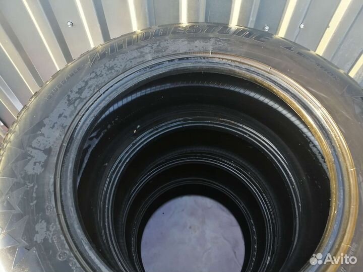 Bridgestone Ice Cruiser 5000 235/65 R17 108