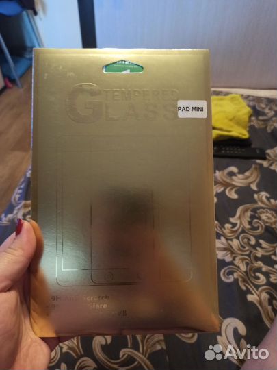 Защитное стекло