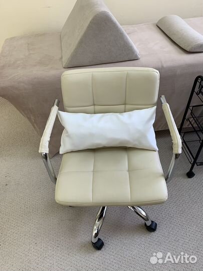 Кушетка для наращивания ресниц бу