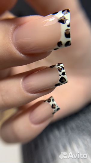 Наращивание ногтей