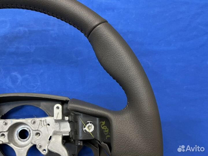 Оригинильный новый кожаный руль Toyota Prado 150