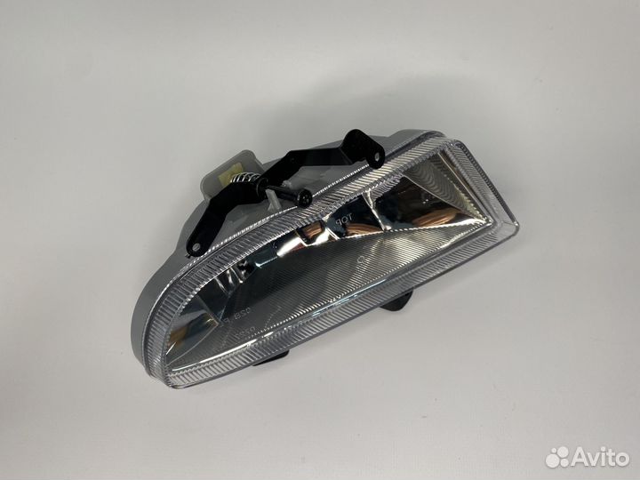 Противотуманная фара правая Hyundai Accent 06-11