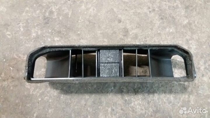 Воздуховод печки центральный BMW 5 E60 N52 2006