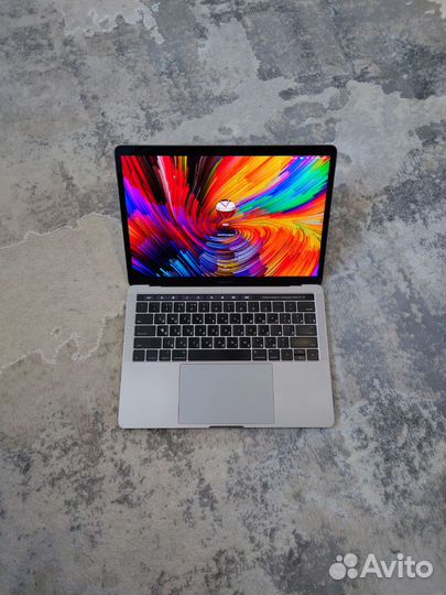 Apple MacBook Pro 13 2016 i7/16/256