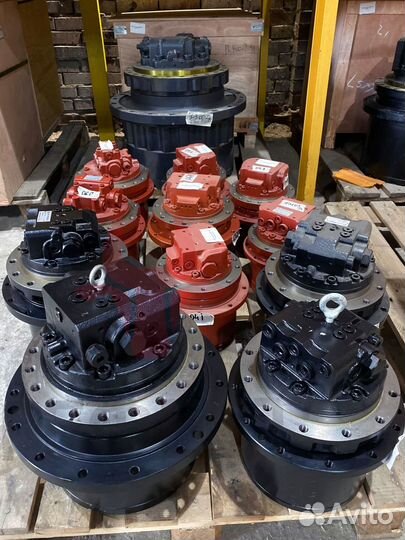 Редуктор хода Hitachi EX120