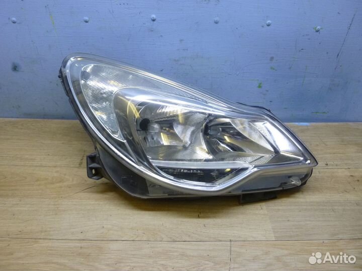 Фара Opel Corsa D 2006-2014