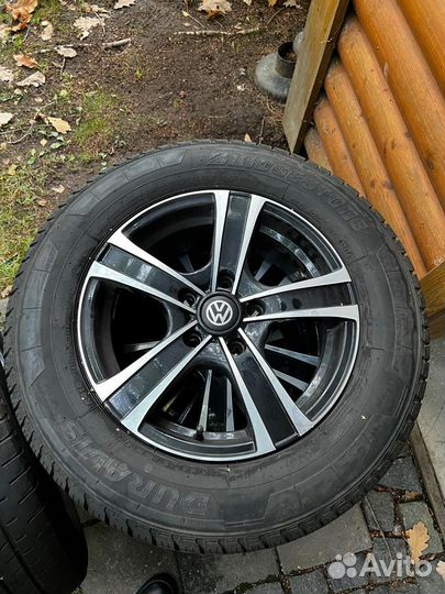 Продам комплект дисков WV с резиной