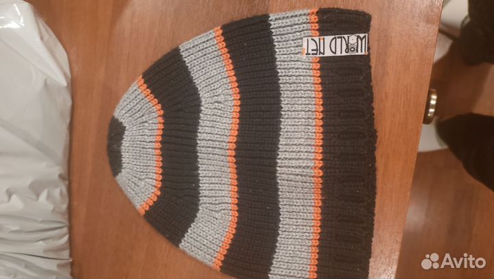 Шапочки варежки манишка от 1-2