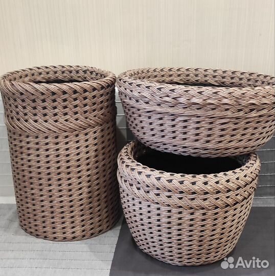 Корзина плетеная из ротанга