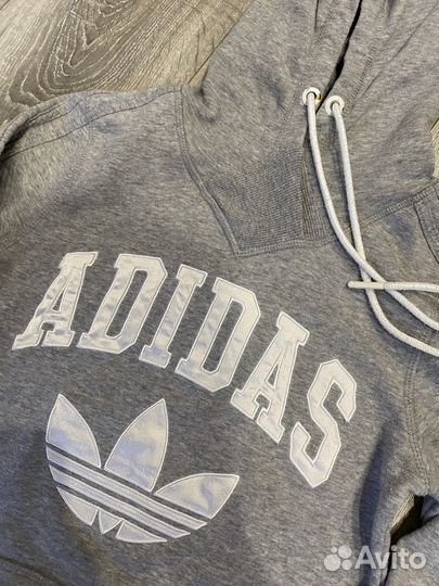 Толстовка adidas женская