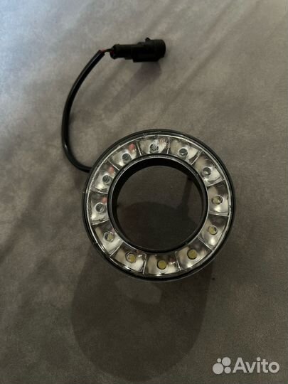 Фонарь габаритный белый