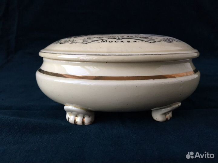 Шкатулка фарфоровая зик СССР