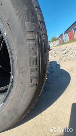 Pirelli Carrier 225/55 R17